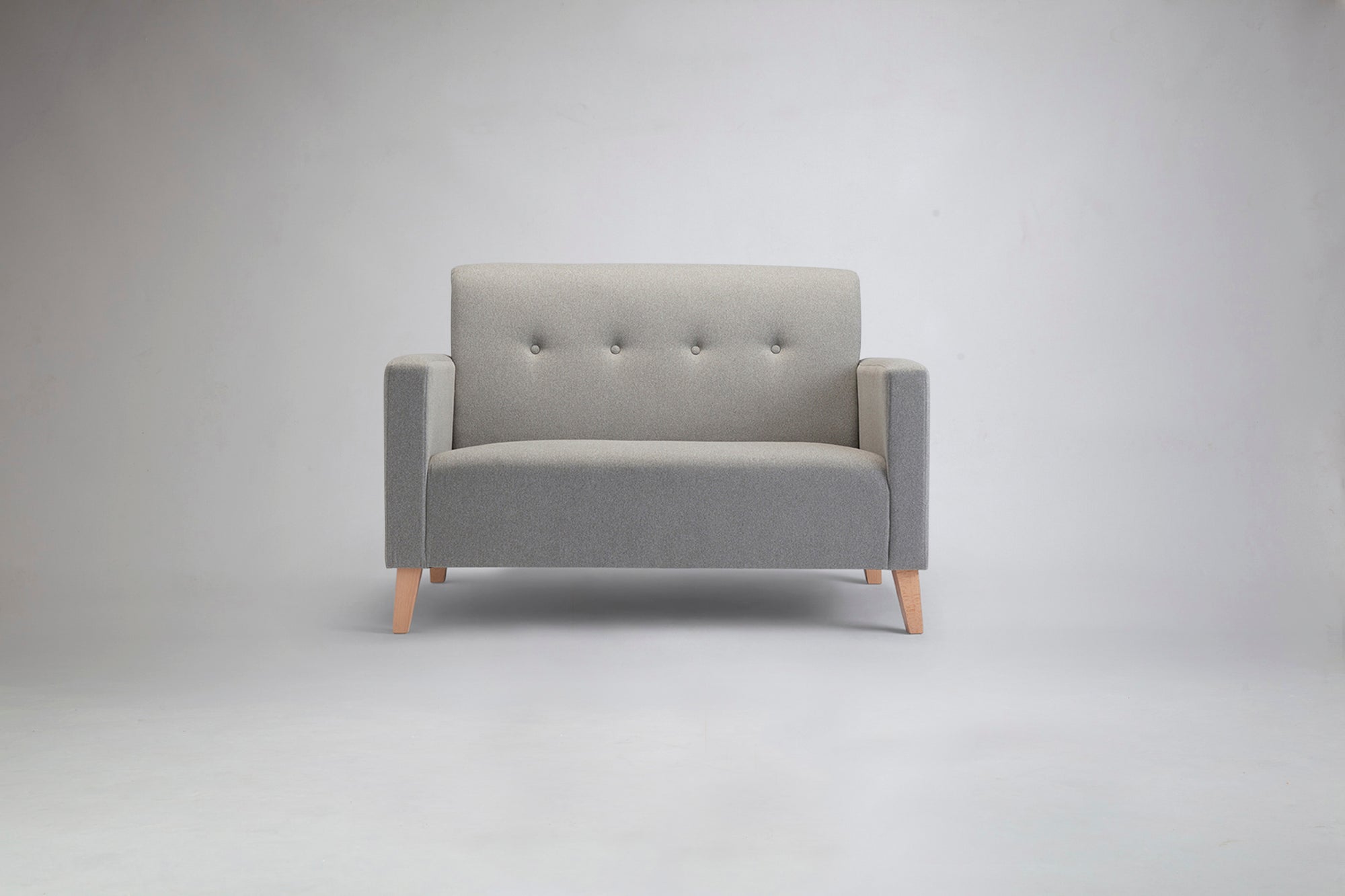 Como 2 Seat 4X Button Back Occasional Sofa