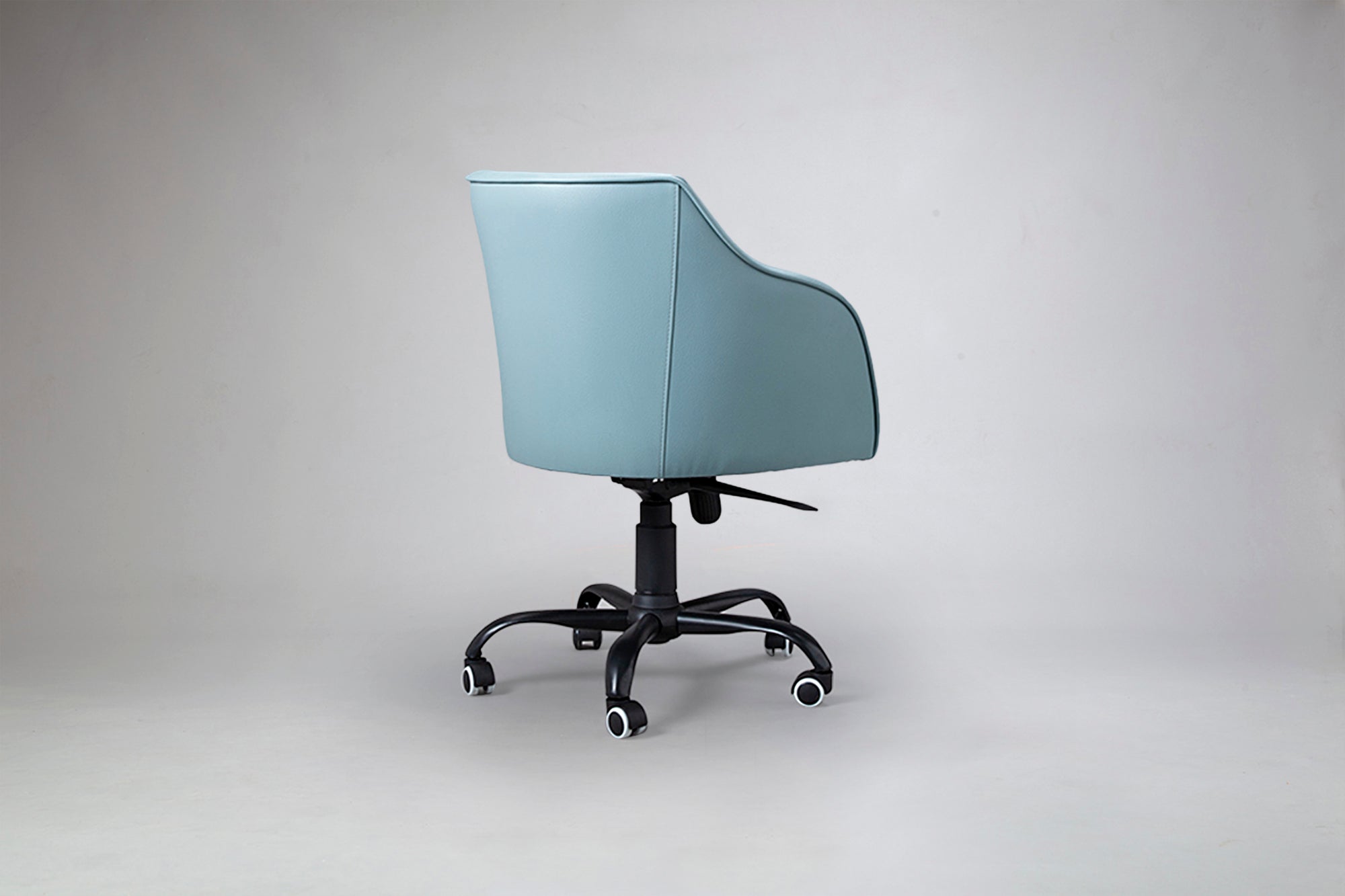 Milan Carver Swivel Office Chair