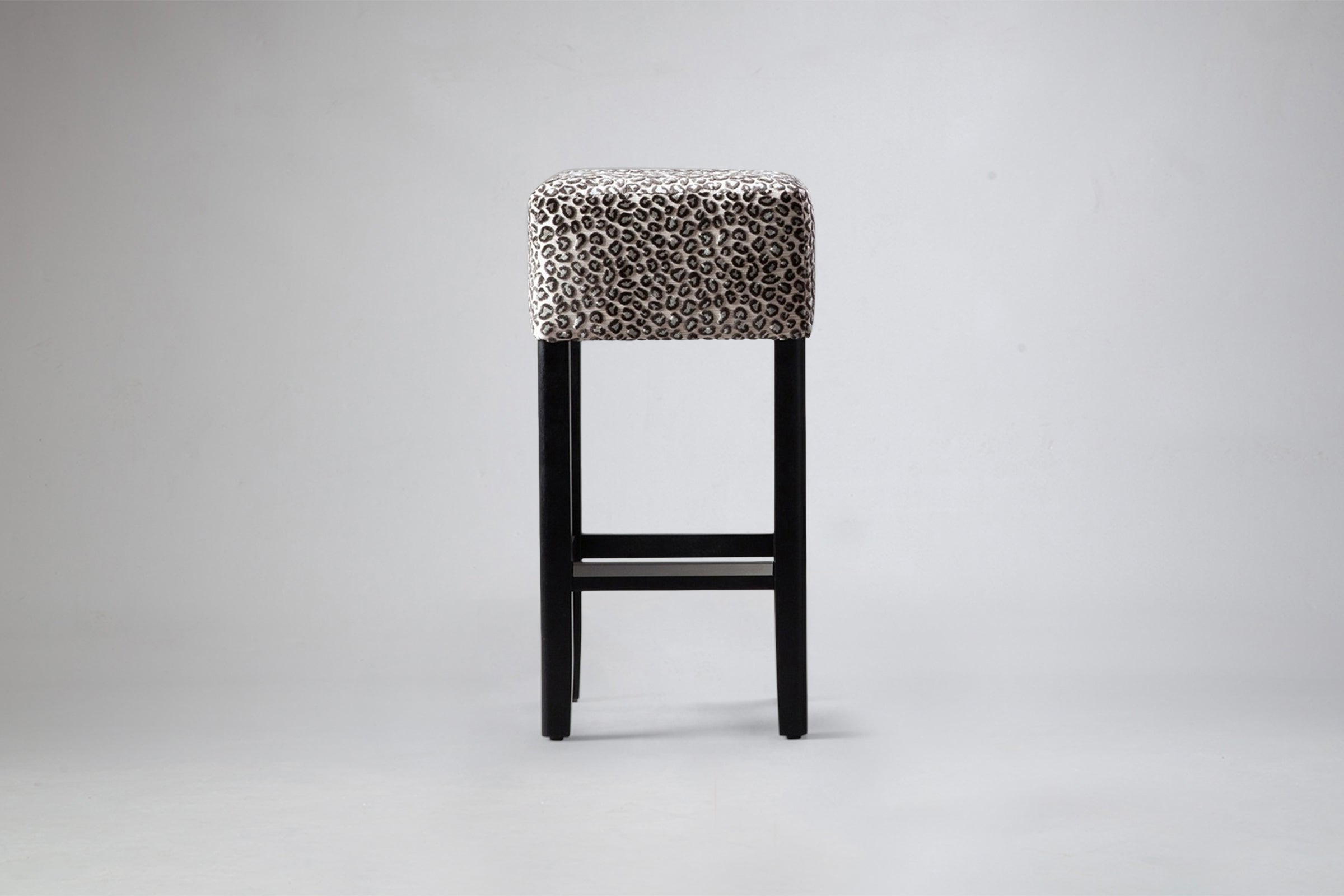 Sutton Button Bar Stool The Chair People