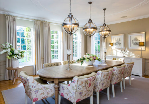 Carver Chairs vs Dining Chairs: Which One is Right for You?