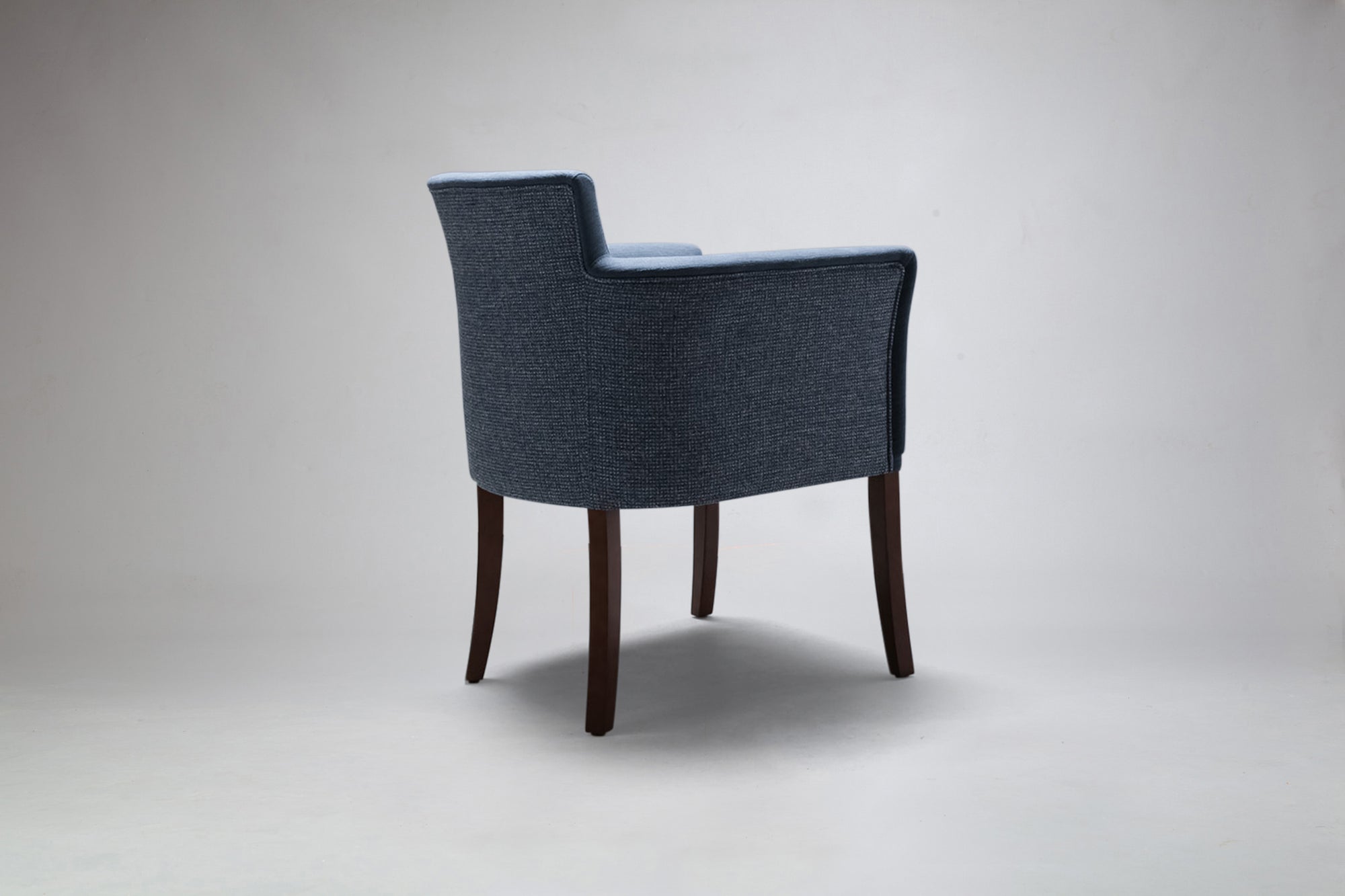 rear view hampton carver dining chair