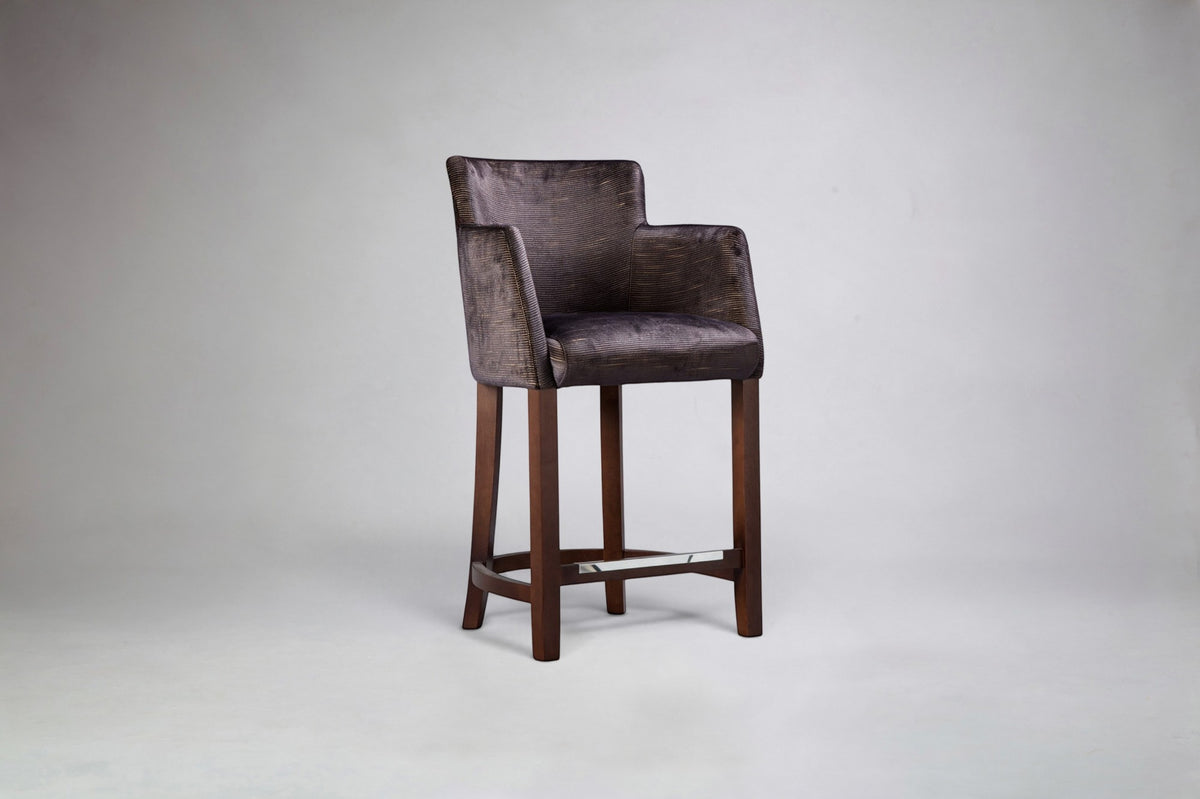 Milano Carver Bar Stool No Piping 
