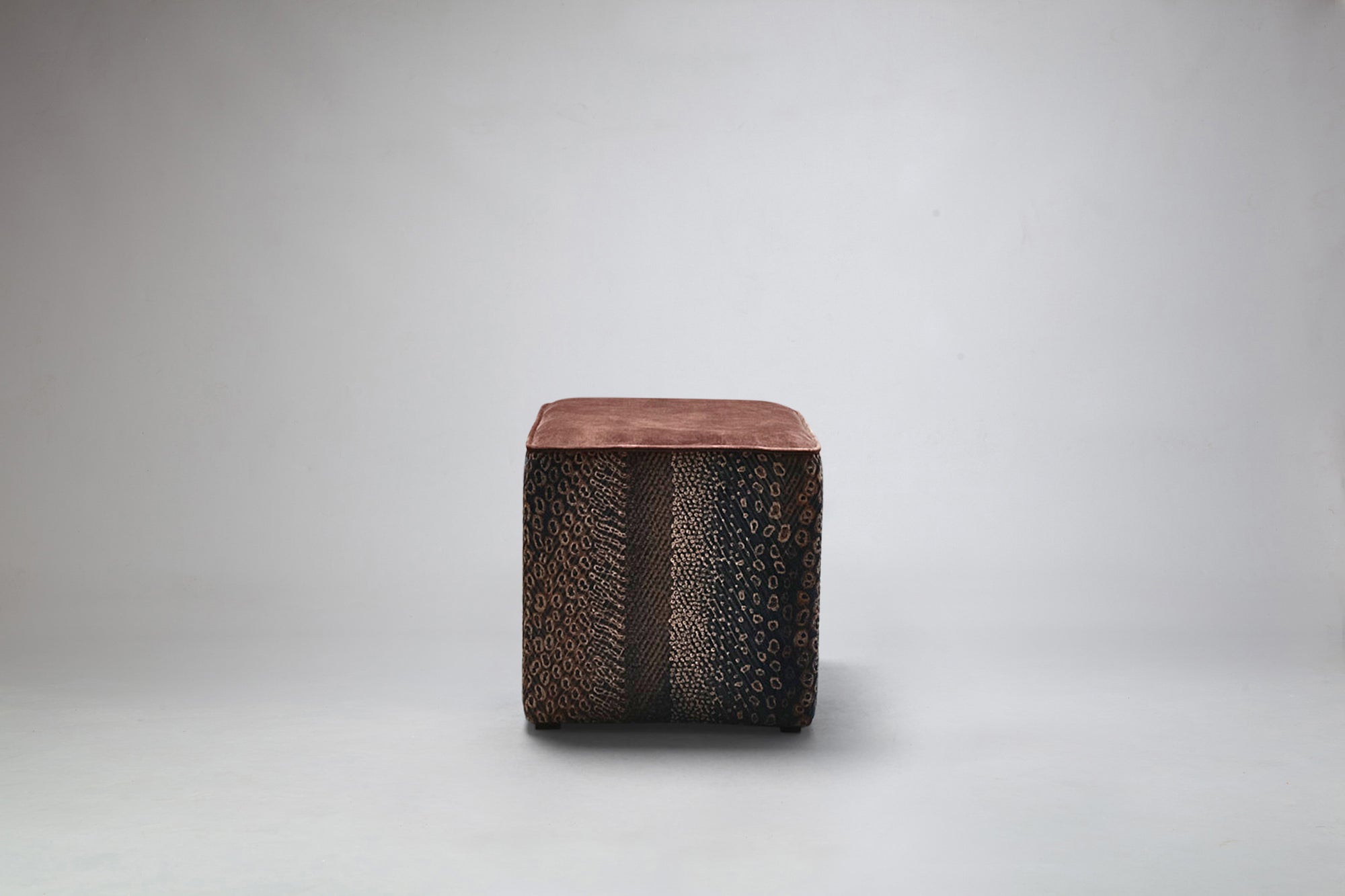 Jasper Occasional Stool - Piping